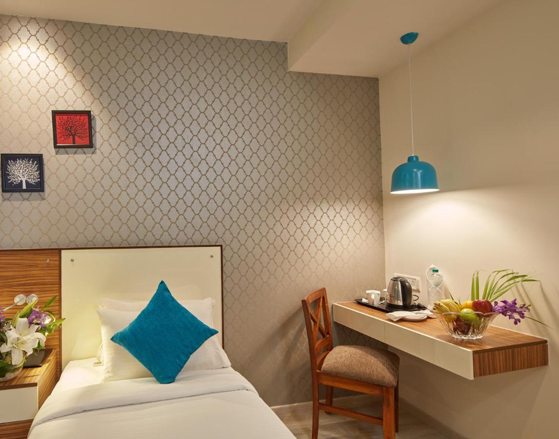 Regenta Inn Indiranagar By Royal Orchid Hotels Бангалор Екстериор снимка