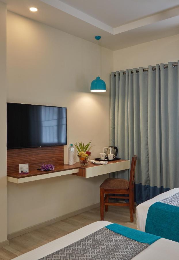 Regenta Inn Indiranagar By Royal Orchid Hotels Бангалор Екстериор снимка