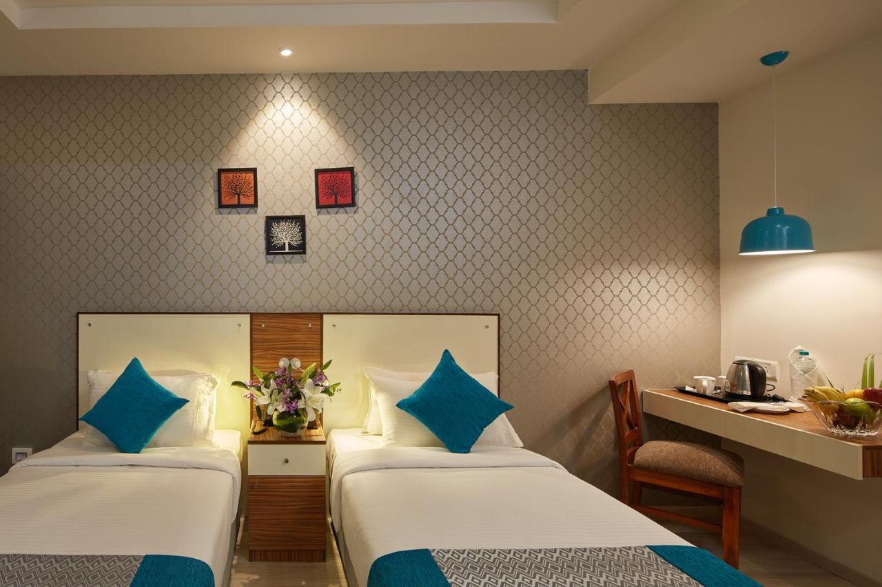 Regenta Inn Indiranagar By Royal Orchid Hotels Бангалор Екстериор снимка